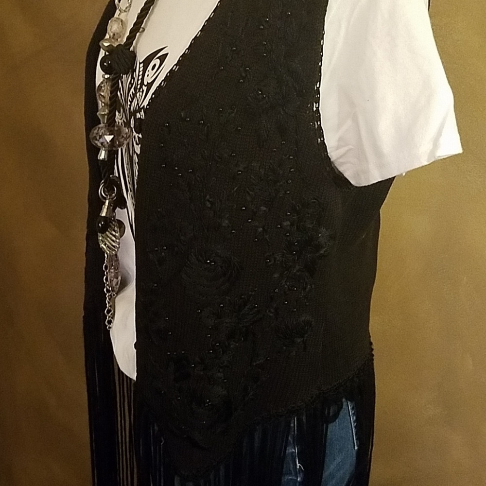 Cardigan with Fringe - Picture 4 of 4